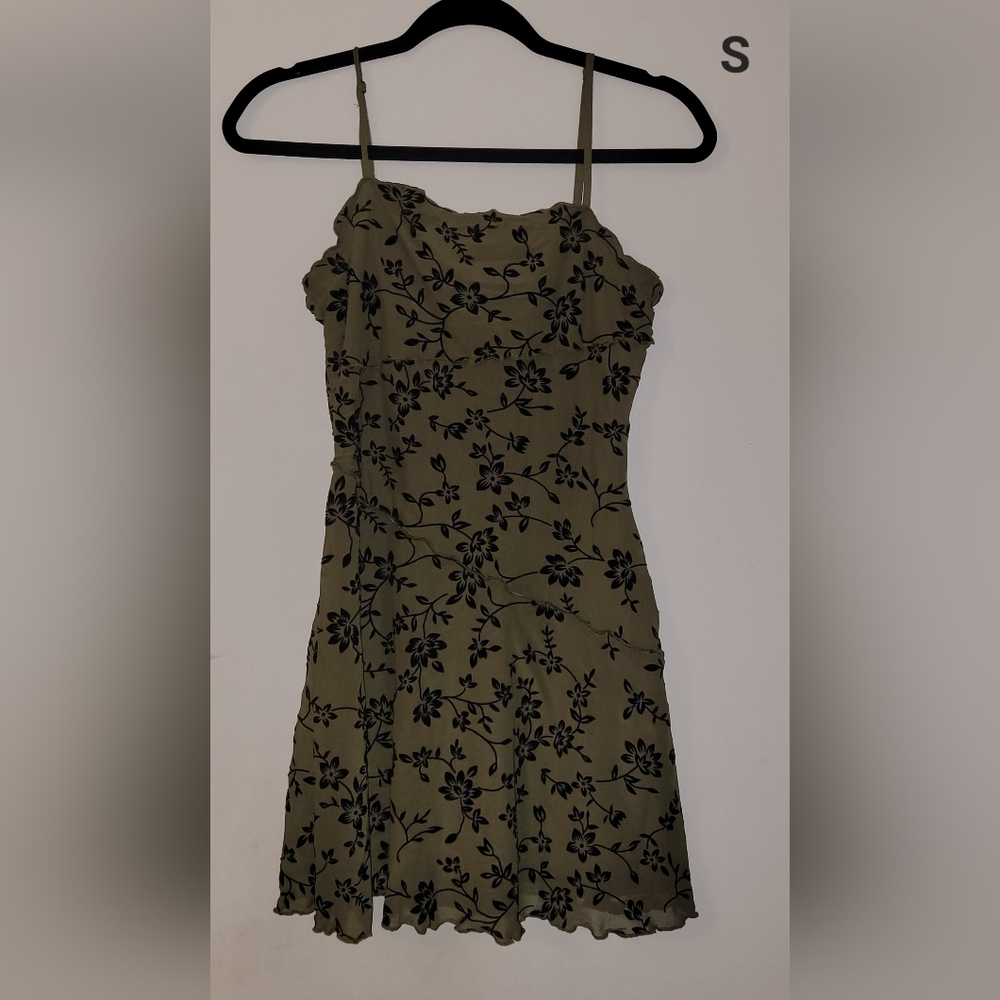 Size Small, Shein, Nwt, Runs Small